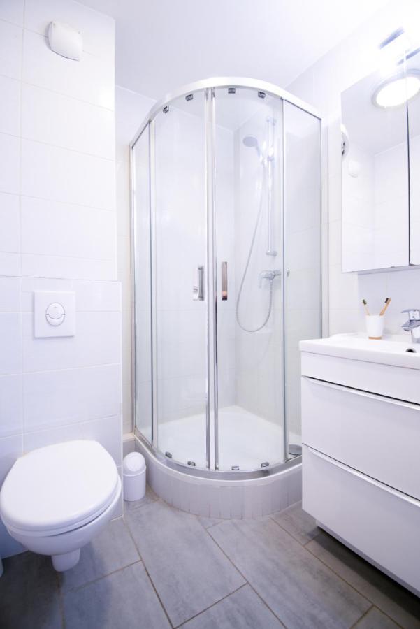 Joli Studio Tout Confort A 2 Pas De La Gare Poissy Exterior photo